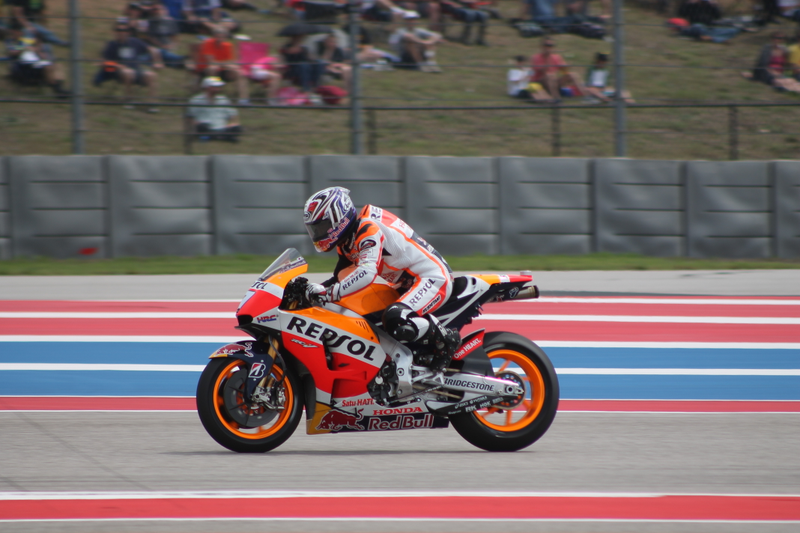 Illustration for article titled MotoGP Is An Event That Begs You To Get On A Bike